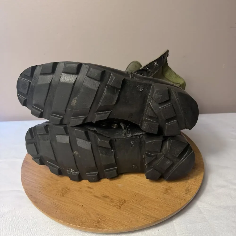 Vietnam War Original US Military Jungle Boots Green Canvas Black Leather Size 7W